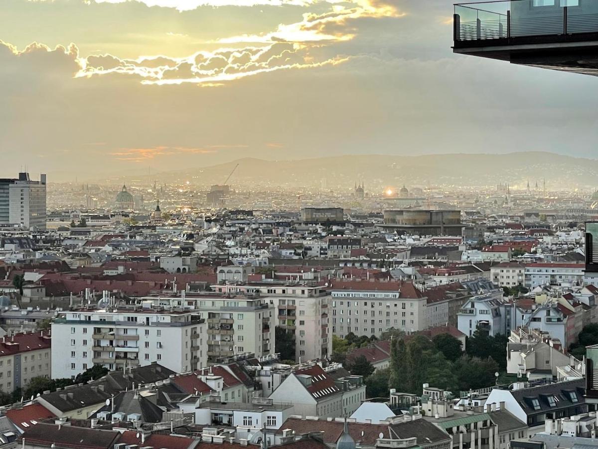 Triiiple Level 20 - Sonnenwohnen Apartment Mit Parkplatz Und Fantastischem Ausblick Wiedeń Zewnętrze zdjęcie