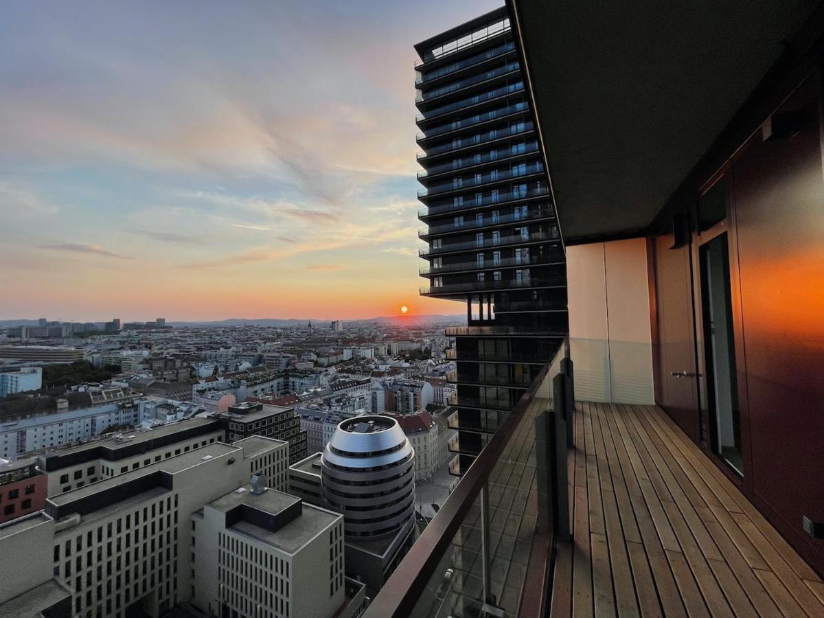 Triiiple Level 20 - Sonnenwohnen Apartment Mit Parkplatz Und Fantastischem Ausblick Wiedeń Zewnętrze zdjęcie