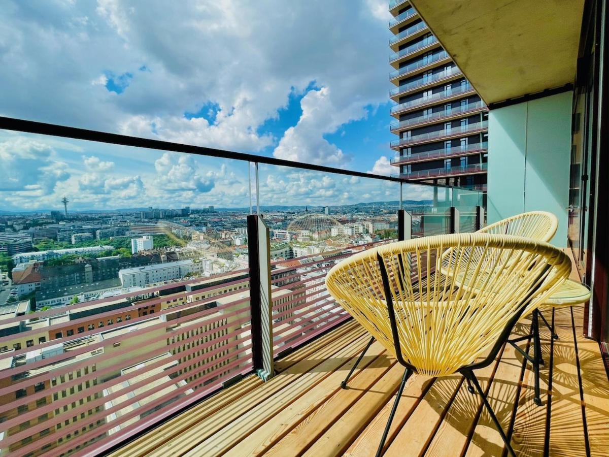 Triiiple Level 20 - Sonnenwohnen Apartment Mit Parkplatz Und Fantastischem Ausblick Wiedeń Zewnętrze zdjęcie